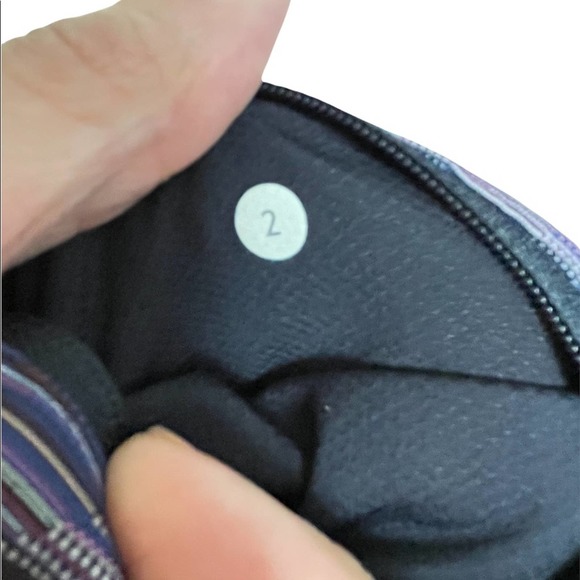 Lululemon Inspire Crop II Space Dye Twist Iris Flower Pink Shell Purple Size 2 - Picture 6 of 7